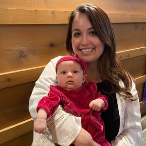 Meet your Posher, Elizabeth